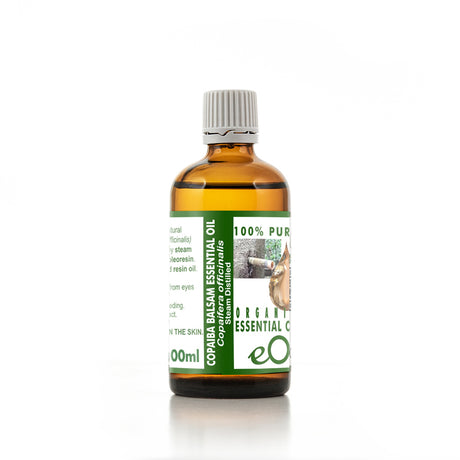 Bottle of Copiaba Balsam essential oil with a white background 100 ml