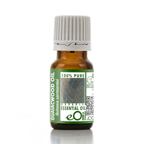 Guaiacwood essential oil 10 ml bottle